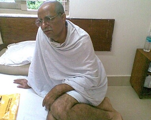Rajesh Jais on the sets of Gandhi The Mahatma