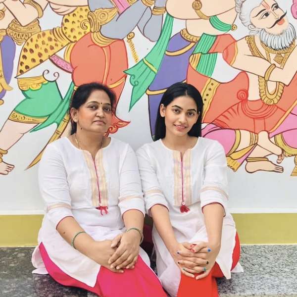 Spandana Palli with her mother