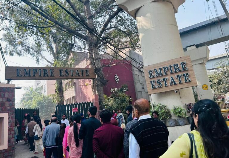 Guru Ji Chattarpur Wale Wiki, Age, Wife, Family, Biography & More WikiBio