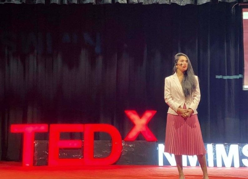 Anushka Kaushik as a speaker at TEDx talks at NMIMS, Shirpur, Pune