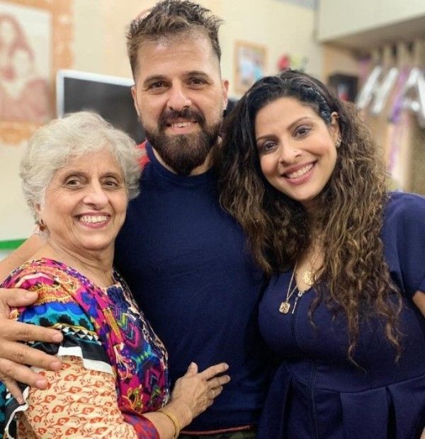 Bhakhtyar Irani with his mother, Roda Irani and wife, Tannaz Irani (extreme right)