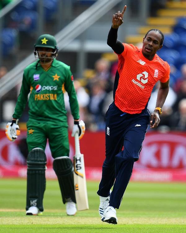 Jofra Archer playing against Pakistan in his debut T20I match