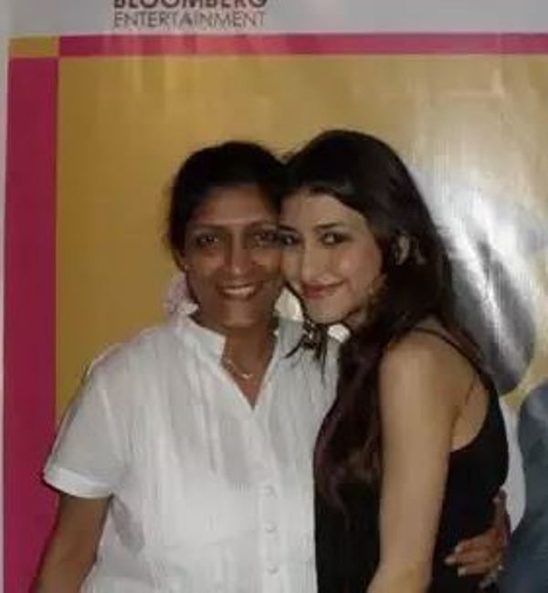 Kainaz Motivala with her mother