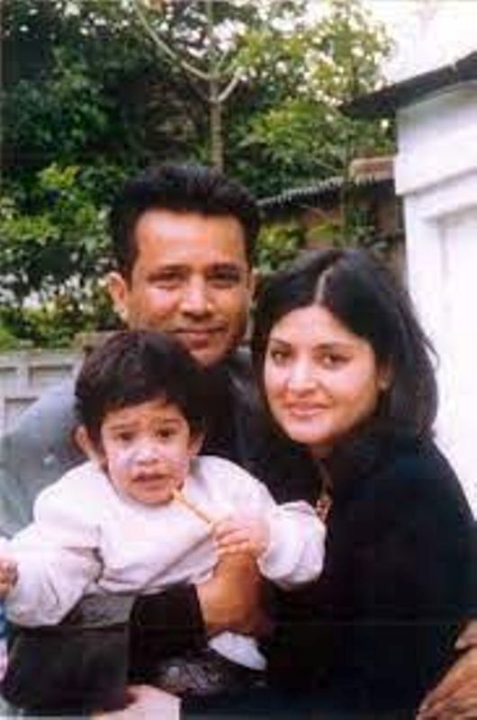 Nazia Hassan with her husband and son