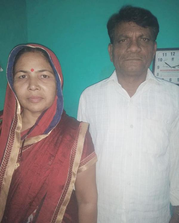 Rinku Singh's father, Khanchandra Singh, and mother, Vina Devi