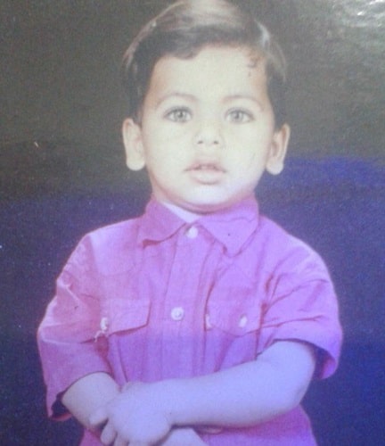 Siddharth Nigam's childhood picture