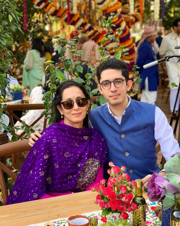 A photo of Jay Kotak with his mother