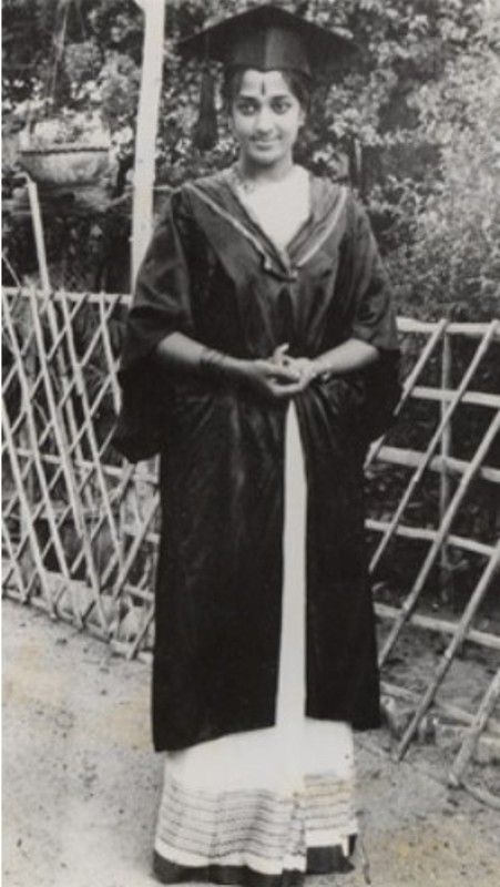 A photo of Padma Subrahmanyam during her convocation ceremony