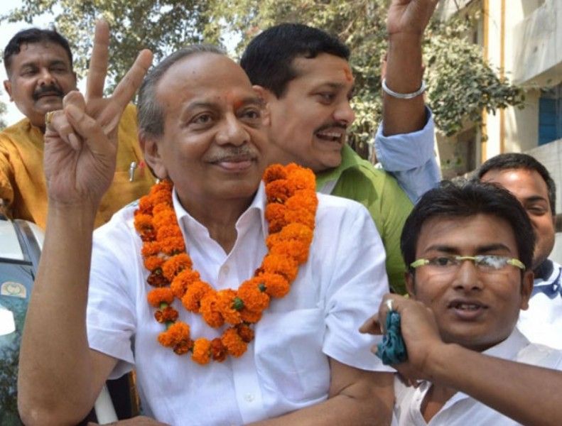 Ajay Alok's father, Gopal Prasad Sinha campaigning during 2014 Lok Sabha elections