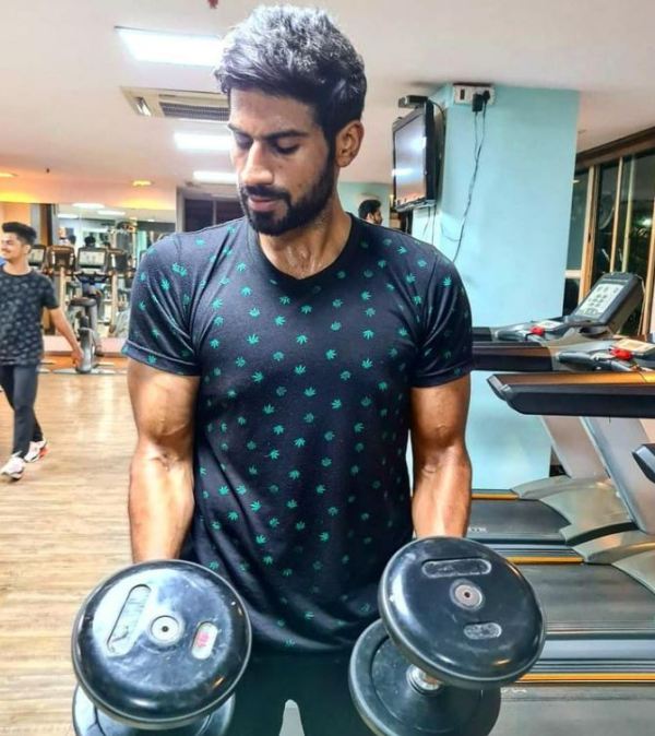 Aman Maheshwari while working out at the gym