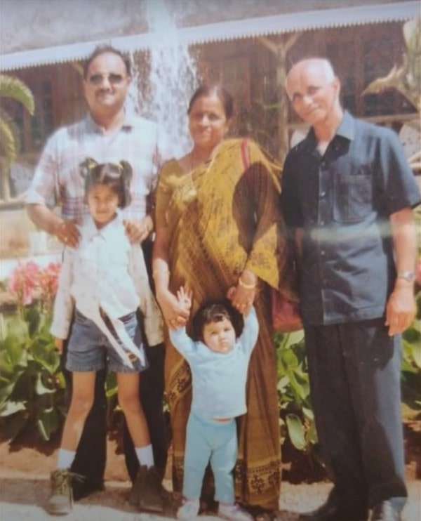 An old photograph of Praveen Sood with his parents and kids