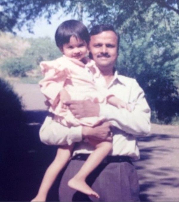 Apurva with her father in childhood