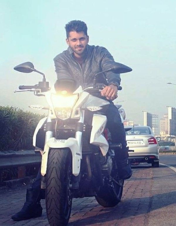 Ashutosh Patki on his bike, Benelli TNT