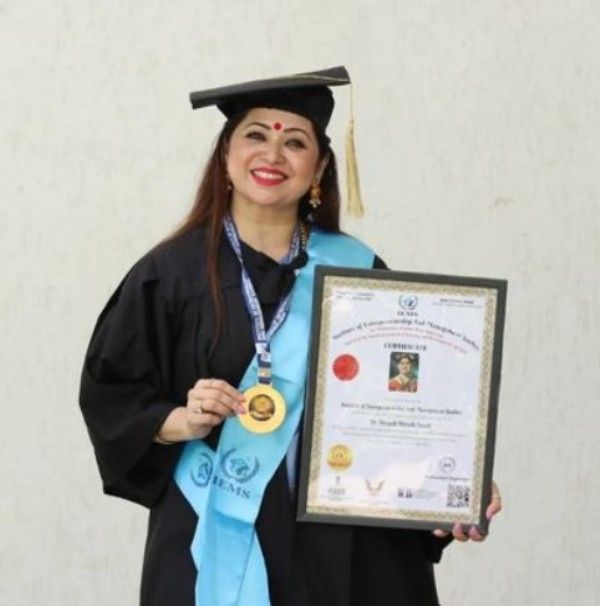 Deepali Sayed as Honorary Doctorate in Public Administration