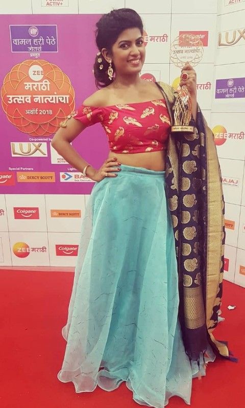 Dhanashri Kadgaonkar at Zee Marathi Utsav Natyancha 2018 Awards