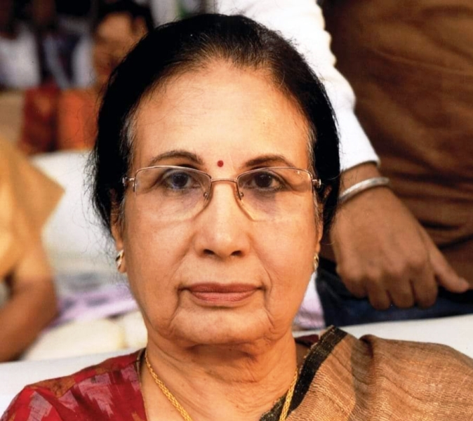 Dinesh Gundu Rao' s mother, Varalakshmi Rao