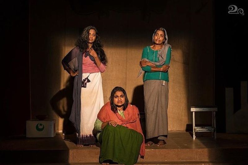 Geethi Sangeetha during a theatre scene