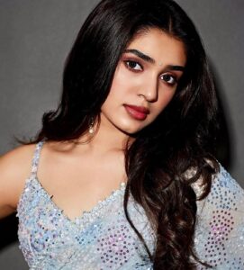 Krithi Shetty Wiki, Height, Age, Boyfriend, Family, Biography & More