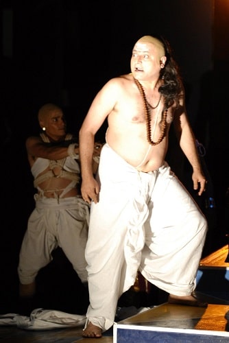 Manoj Joshi in Chanakya theatre play