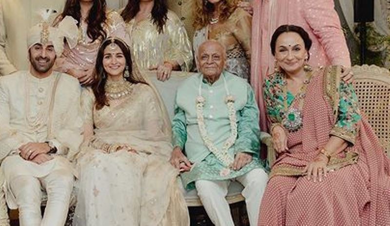Narendra Razdan with with Ranbir Kapoor, Alia Bhatt, and Soni Razdan