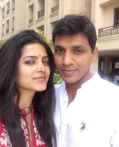 Pavani Gangireddy and her husband