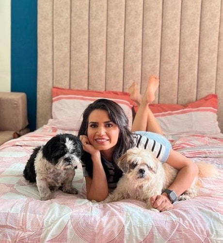 Priya Ahuja and her pet dogs