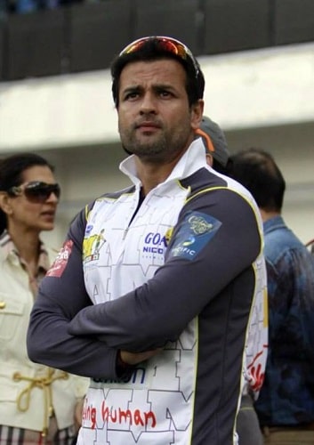 Rohit Roy in a match of Celebrity Cricket League
