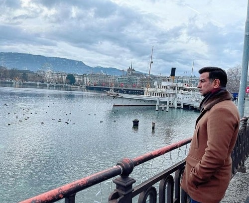 Ronit Roy during his trip