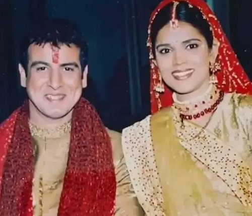 Neelam Singh and Ronit Roy's wedding picture