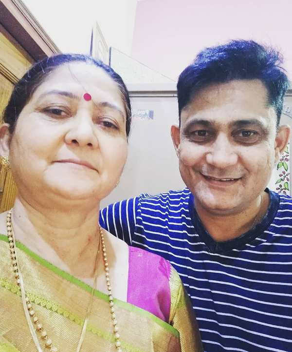 Sanjeev Tyagi with his elder sister