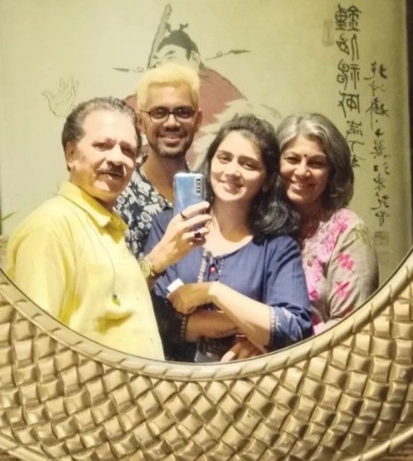 Sneha Chavan with her parents and brother