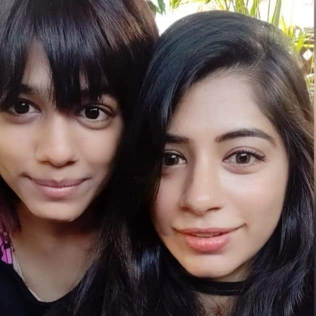 Snehal Rai with her sister, Sanjana Gaglani (left)