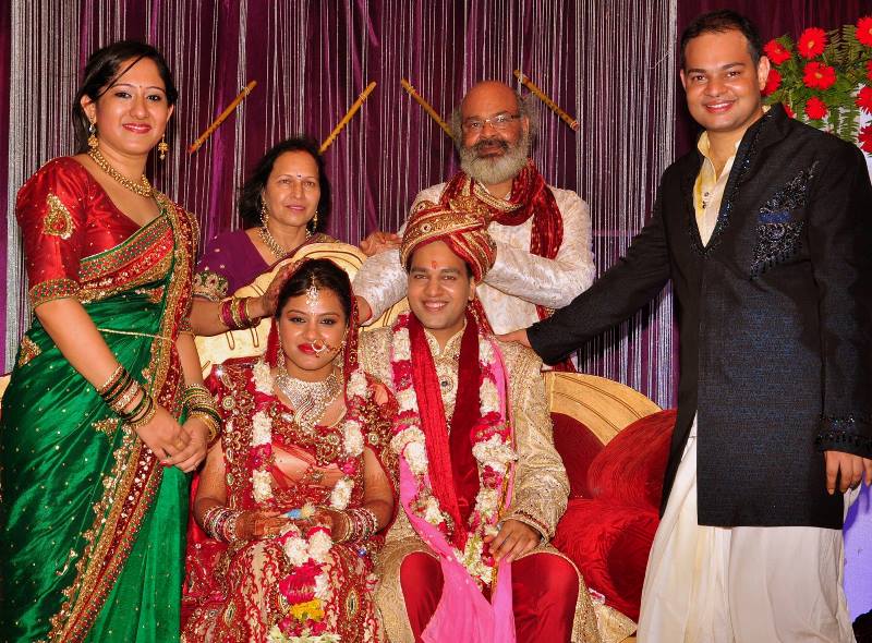 Surya Mohan Kulshreshtha with his family