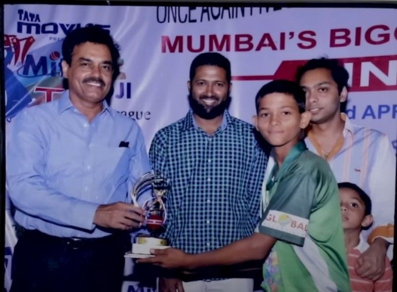 Yashasvi Jaiswal with Dilip Vengsarkar (extreme left) and Wasim Jaffer (centre) during his childhood