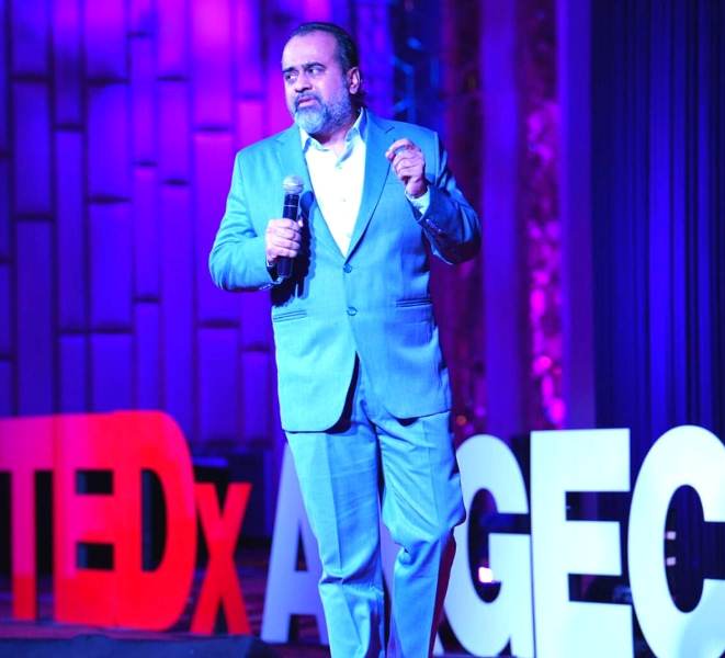 Acharya Prashant delivering lecture on TEDx