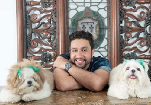 Adhyayan Suman and his pet dogs