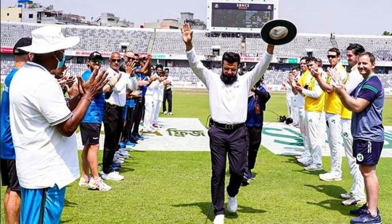 Aleem Dar recieves Guard of Honour after officiating his last match as amember of the Elite Panel of ICC Umpires