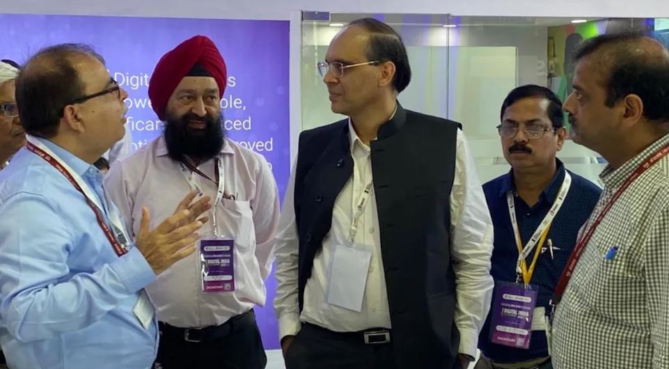 Amit Agrawal during his visit to NIC Stall at Digital India Week 2022