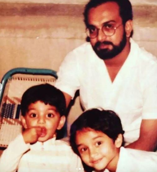 An old picture of Siddharth Randeria with his sons