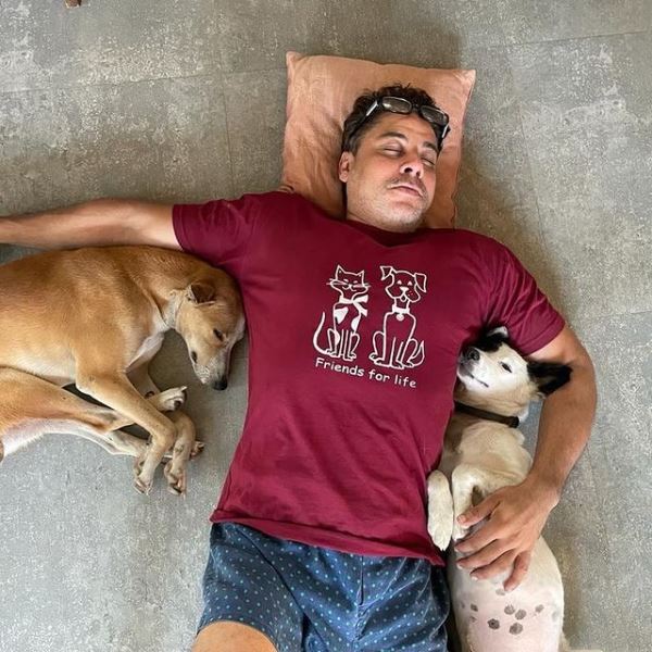 Cyrus Broacha with his dogs