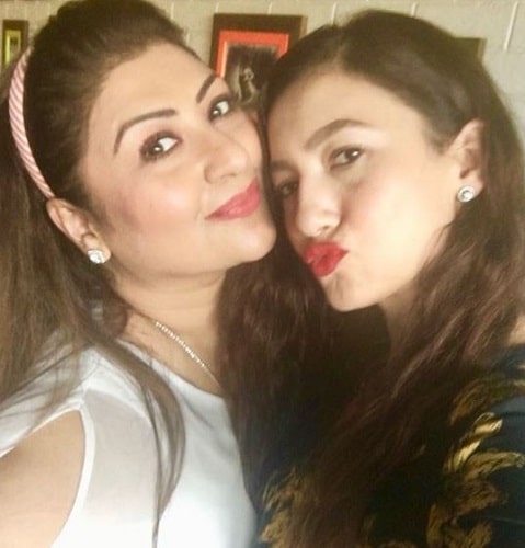 Gauahar Khan with her sister Zakia Khan