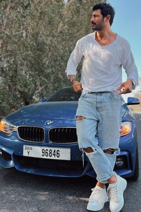 Jad Hadid with his car