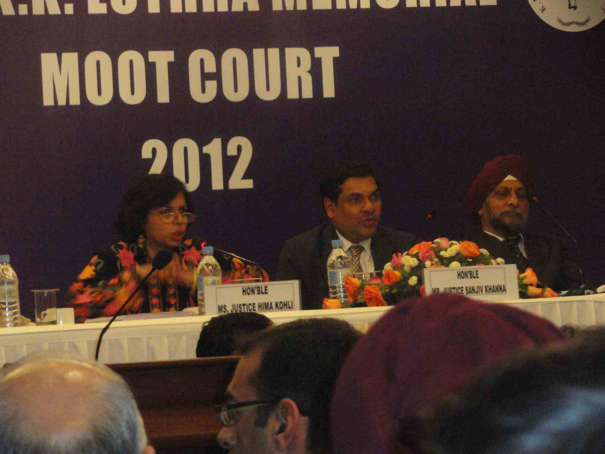 Justice Sanjiv Khanna (centre) during a program at Delhi High Court