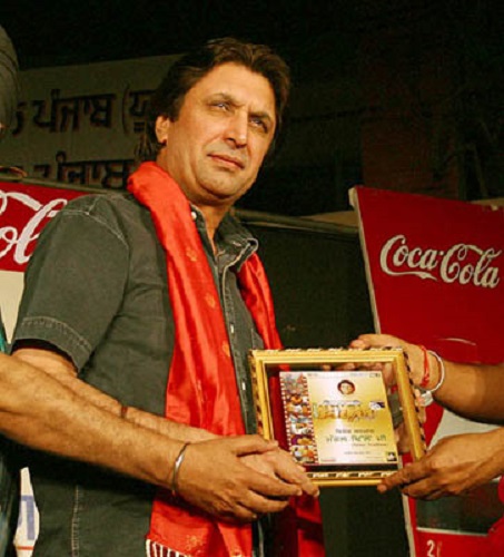Mangal Dhillon awarded at a Punjabi Film Festival