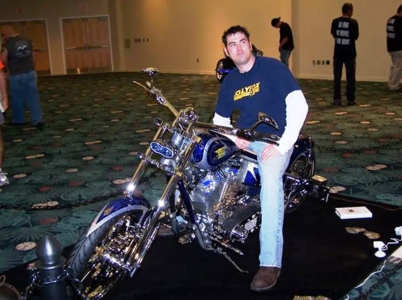 Marcus Luttrell sitting on the customised Lone Survivor bike