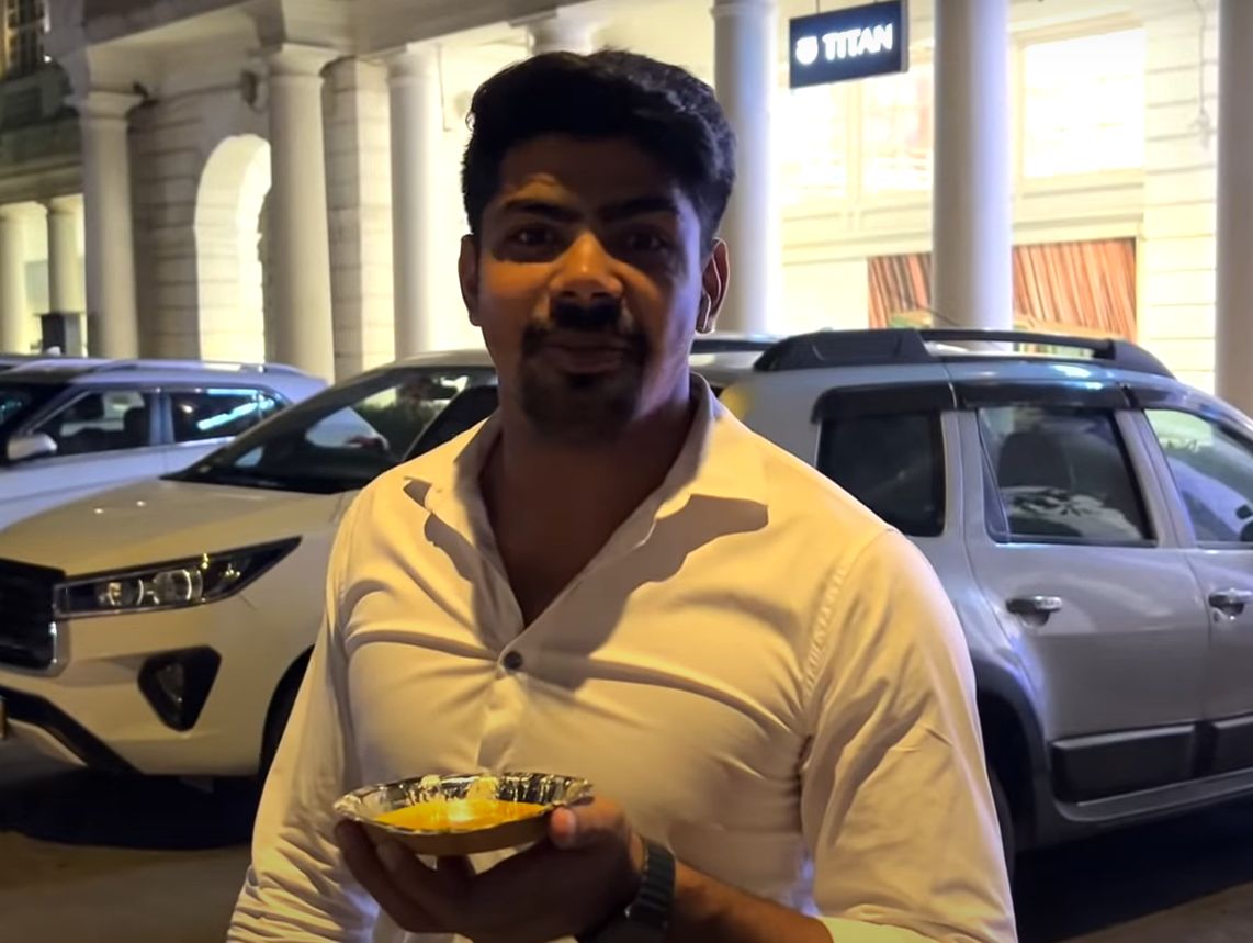 Pawan Sehrawat enjoying street food on his cheat day