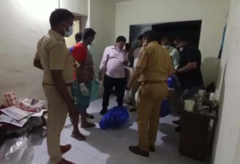 Police searching and collecting evidences from Manoj Sane's flat