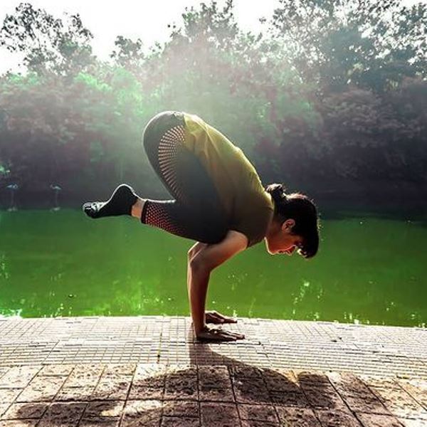 Priyanka Chaudhary practising yoga