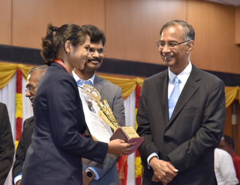 Rachana Krishna receiving the Best Outgoing Student Award at VIT, Vellore