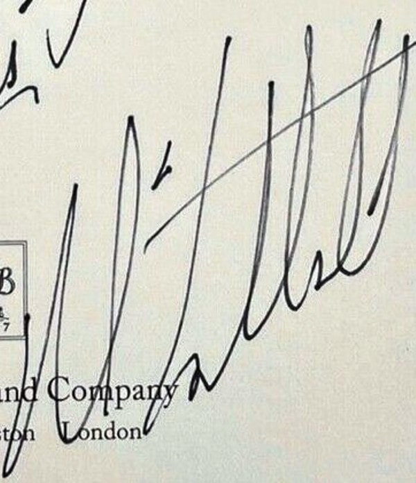 Signature of Marcus Luttrell